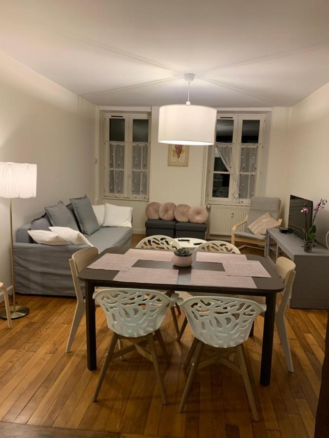 Grand Appartement Tout Confort En Plein Coeur D'Arbois Exterior foto